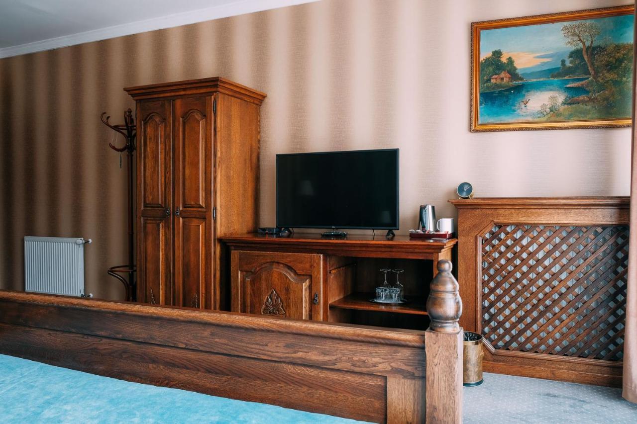 Pension Relish Rajecke Teplice Bagian luar foto