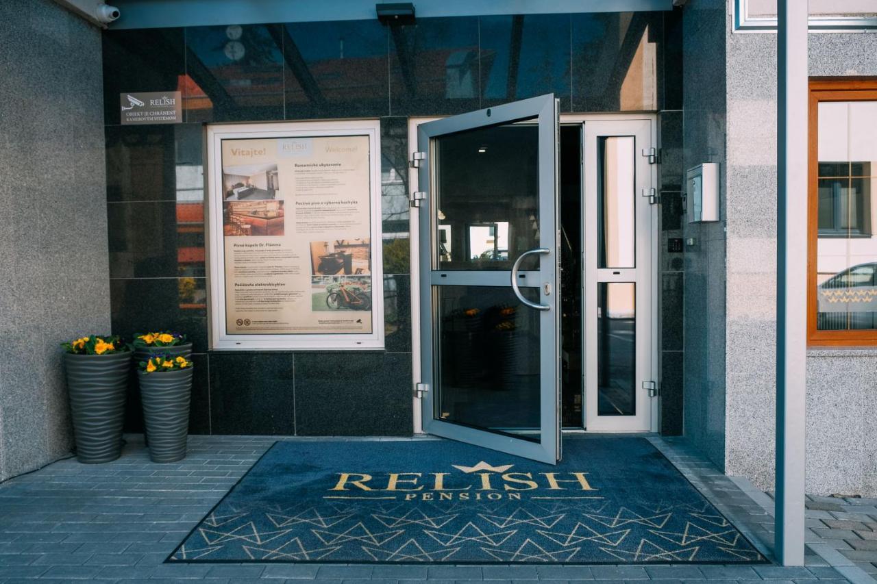 Pension Relish Rajecke Teplice Bagian luar foto