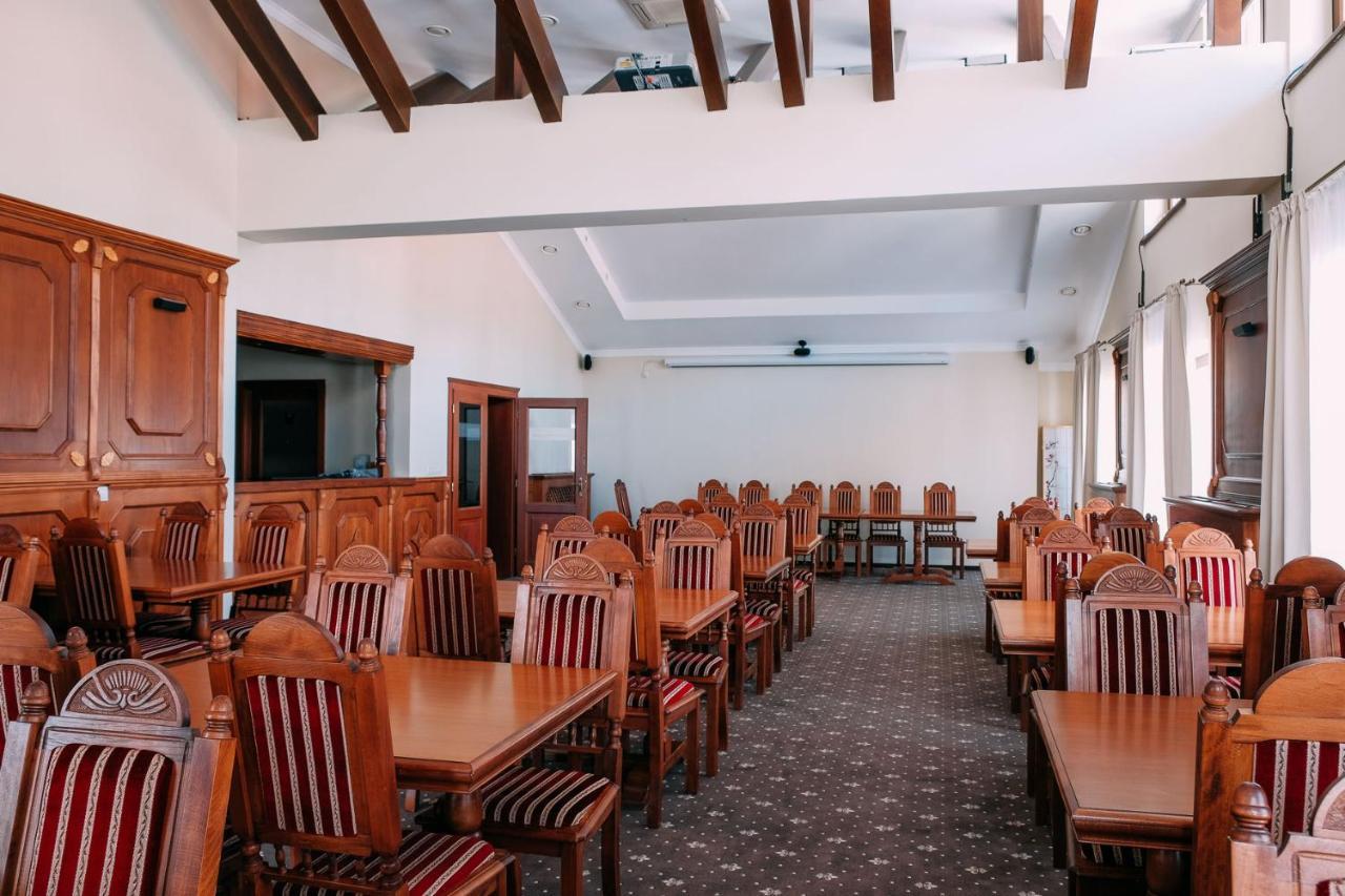 Pension Relish Rajecke Teplice Bagian luar foto