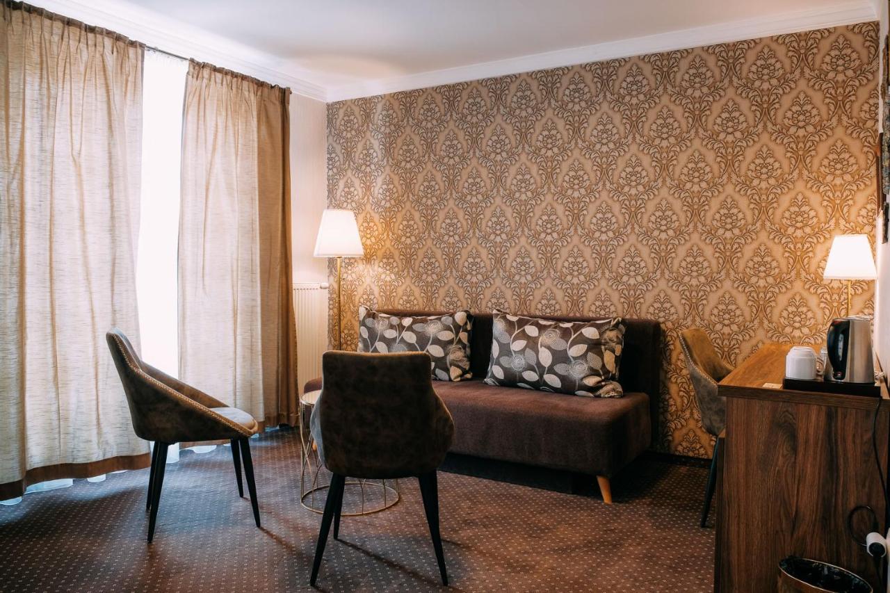 Pension Relish Rajecke Teplice Bagian luar foto